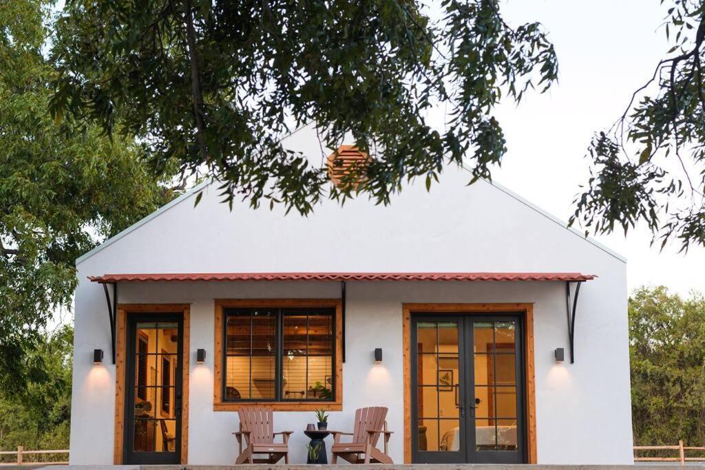 Little Dutch Cabin #3 - 12 Min To Magnolia-Baylor Bellmead Exterior foto
